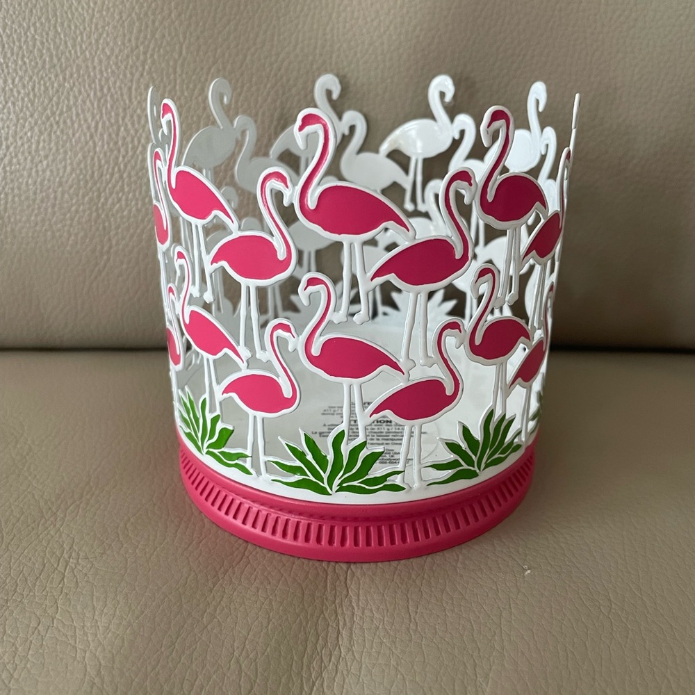 NEW***Bath & Body Works 3-Wick 14.5 oz Candle Sleeve Holder FLAMINGO FLOCK